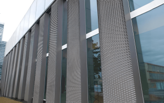 steel mesh panels for architectural facades